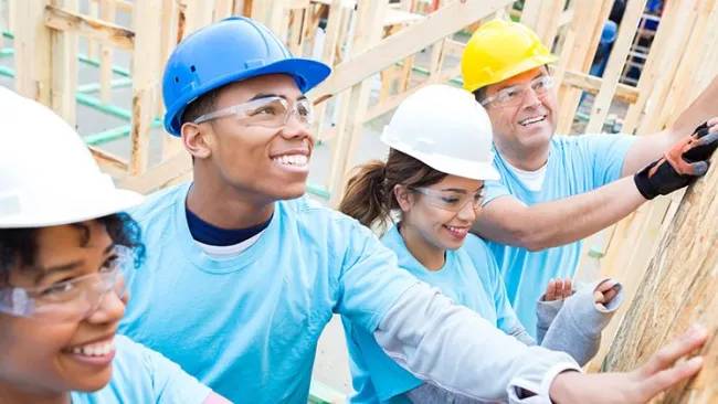 Developing a Strong e-Social Ethos