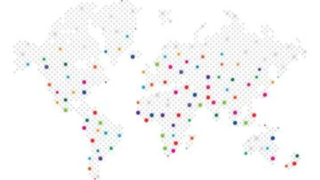 The Small World of Customer Experience