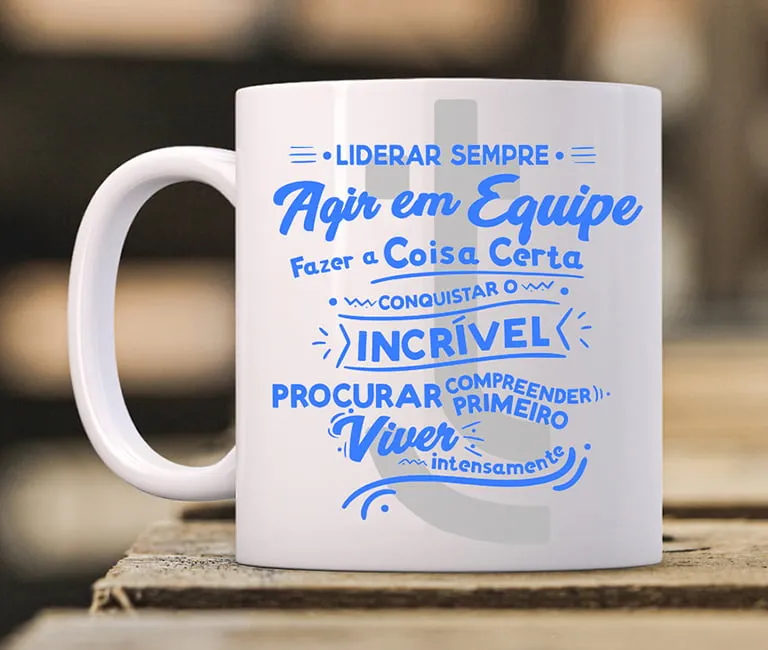 Cup with Mall Tech Global values in Portuguese
